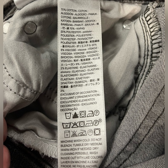 Levi's Gray Vintage Boyfriend Jeans Versatile Style Size 33 - Picture 10 of 11